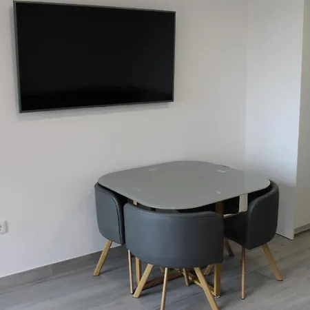 Διαμέρισμα Estudio Nuevo Minerva 635 *